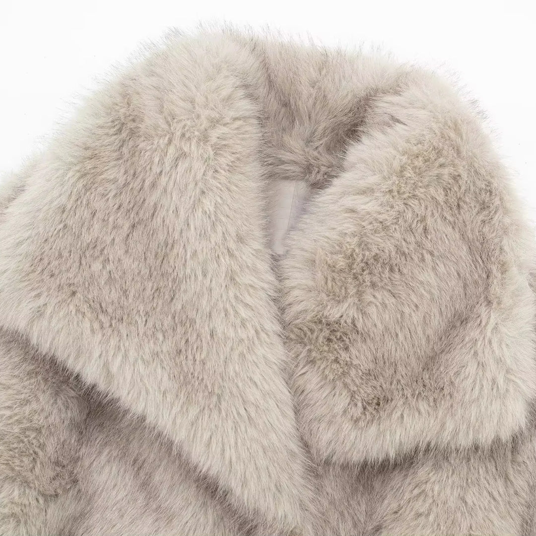 ROXY | FUR COAT